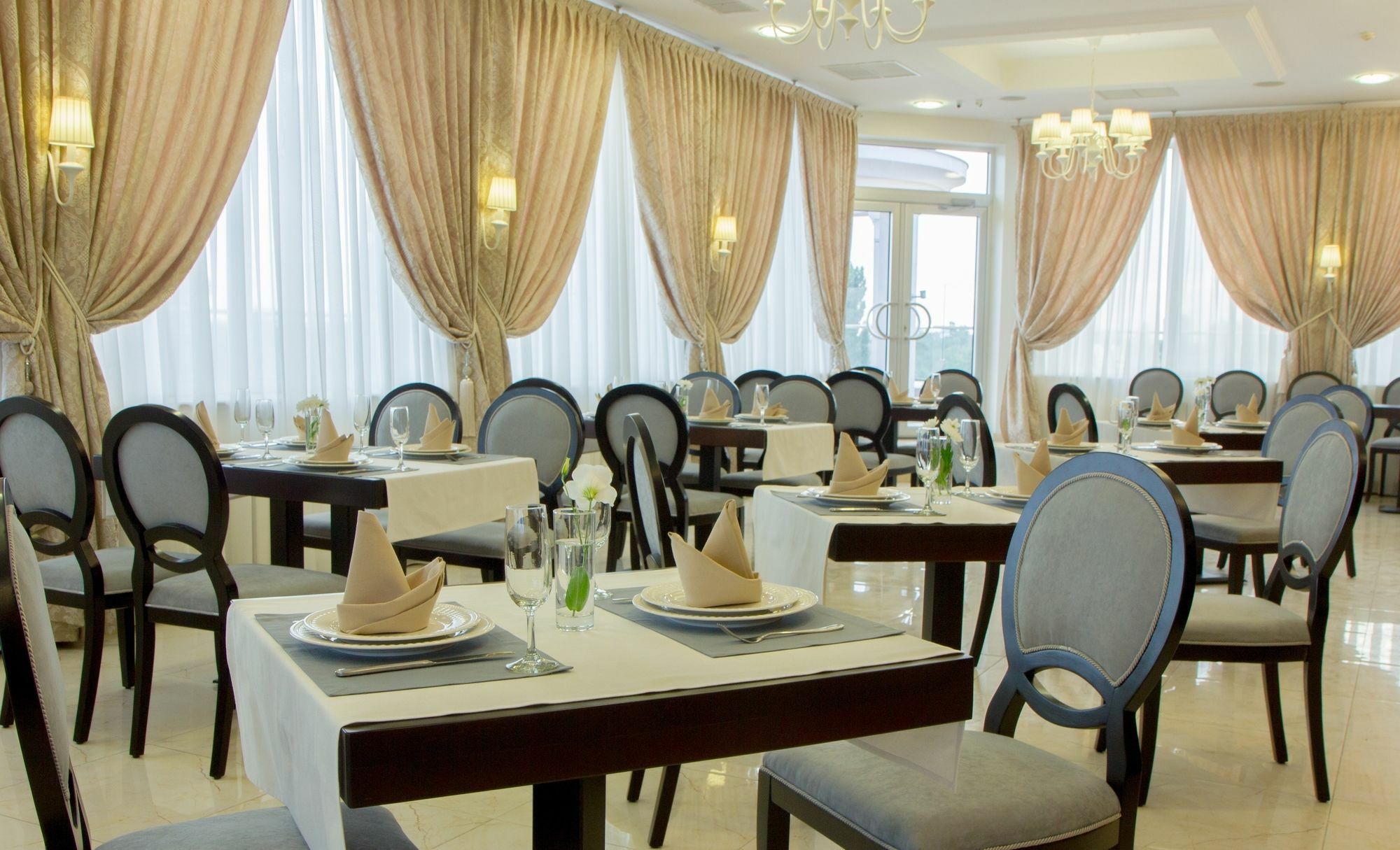 Alarus Luxe Hotel Одеса Екстериор снимка
